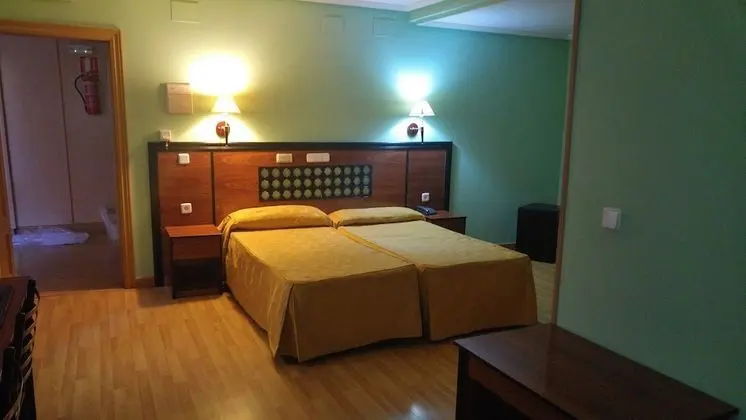 İki Ayrı Yataklı Oda