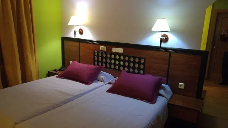 İki Ayrı Yataklı Oda