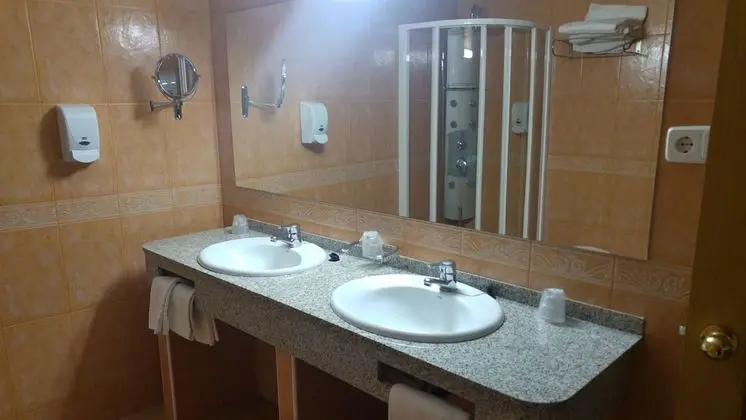 İki Ayrı Yataklı Oda