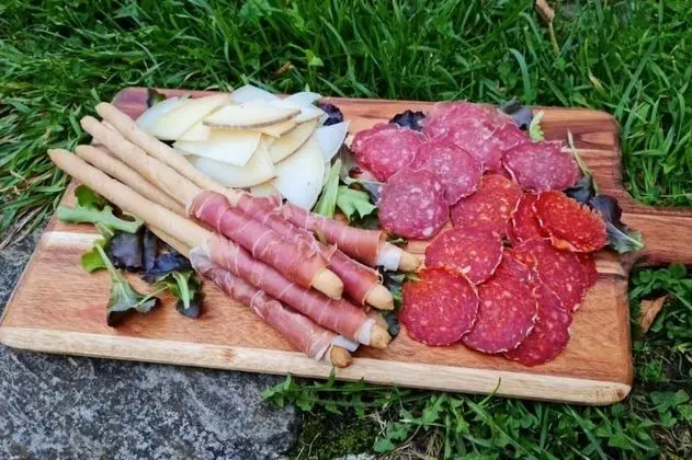 Kulübe, Banyolu/Duşlu, Dağ Manzaralı