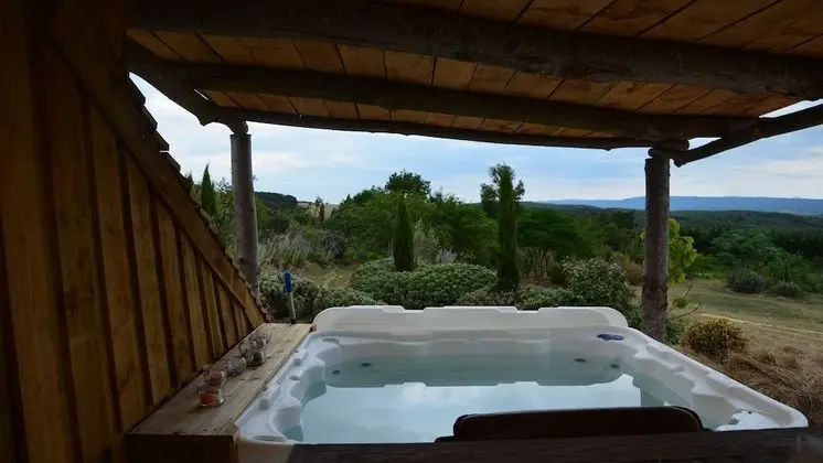 Exclusive Kulübe, Sıcak Su Havuzu, Bahçe Manzaralı (Maison du Hobbit)