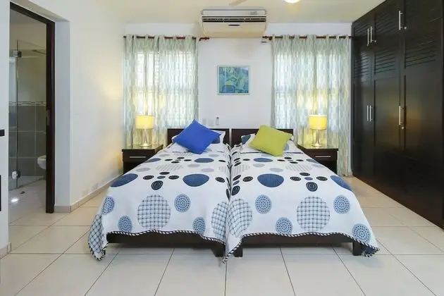 Apart Daire, Okyanus Manzaralı, Denize Sıfır