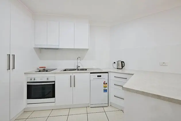 Superior Apart Daire, 2 Yatak Odası, Havuz Kenarı