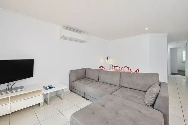 Superior Apart Daire, 2 Yatak Odası, Havuz Kenarı