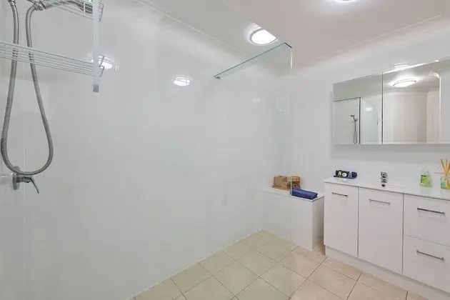 Superior Apart Daire, 2 Yatak Odası, Havuz Kenarı