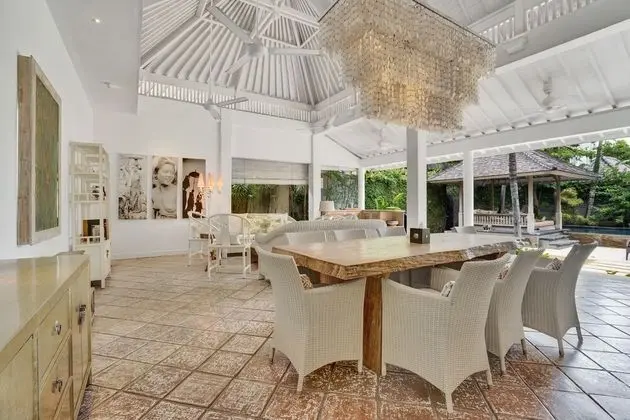 Luxury Villa
