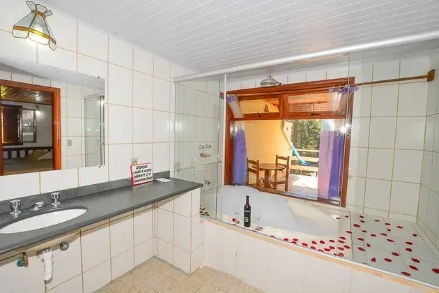 Dağ Evi, Küvet (Arara - 04 adults)