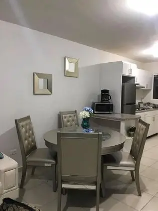 Deluxe Apart Daire, Koy Manzaralı