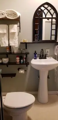 Casablanca (Non-Pet Friendly)