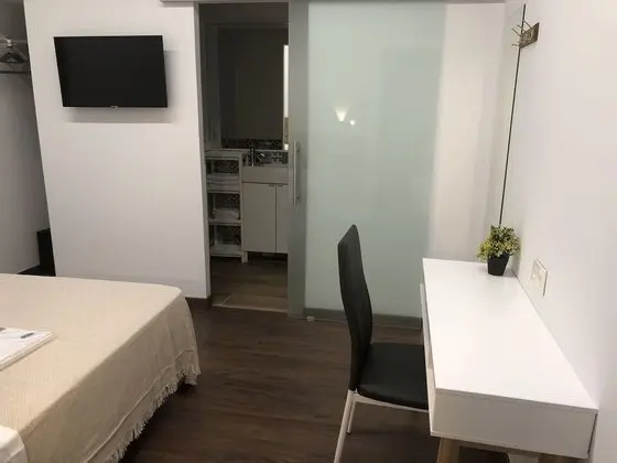 Tek Büyük Yataklı Oda, 1 Büyük (Queen) Boy Yatak