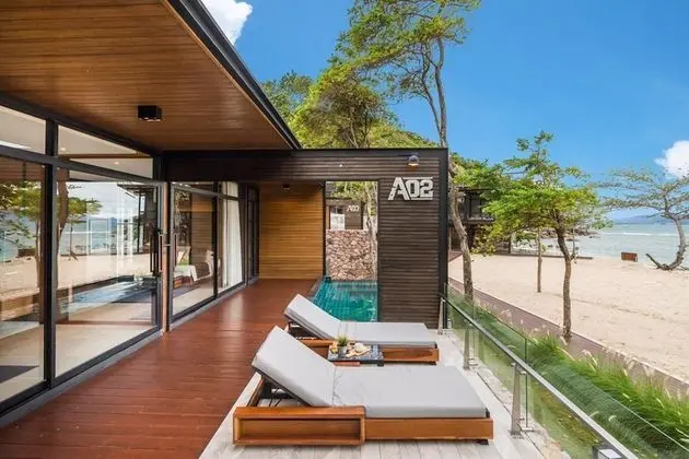 Beachfront Pool Cabin