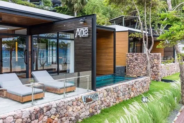 Beachfront Pool Cabin