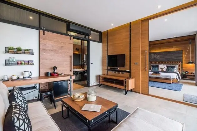 Beachfront Pool Cabin