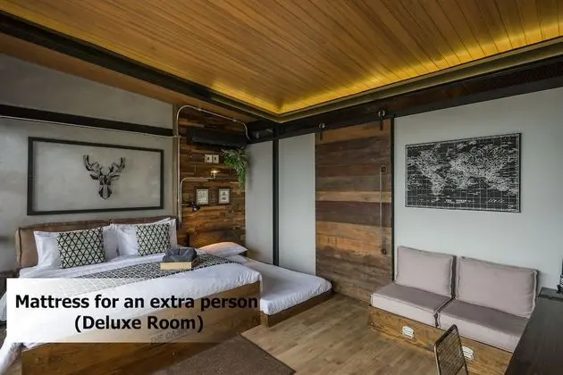 Seaside Deluxe Loft