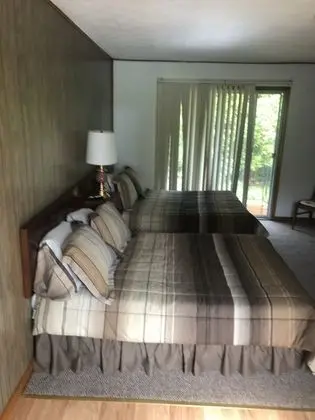 Exclusive Tek Büyük Yataklı Oda