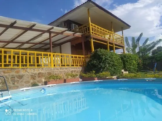 Ev, 2 Yatak Odası, Balkon