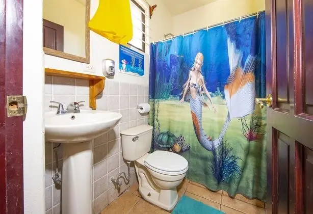 Standard Üç Kişilik Oda, Özel Banyo, Havuz Manzaralı