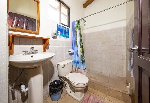 Standard Üç Kişilik Oda, Özel Banyo, Havuz Manzaralı