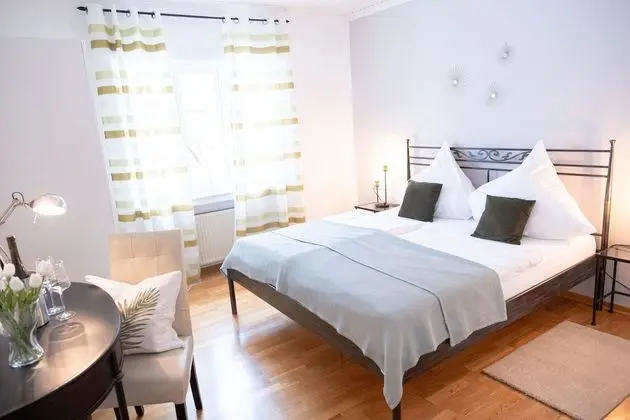 Deluxe Tek Büyük Yataklı Oda, Özel Banyo, Şehir Manzaralı (Doppelzimmer)