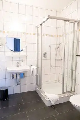 Deluxe Tek Büyük Yataklı Oda, Özel Banyo, Şehir Manzaralı (Doppelzimmer)