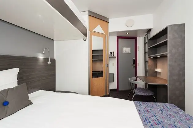Standard+ 140cm Queen bed