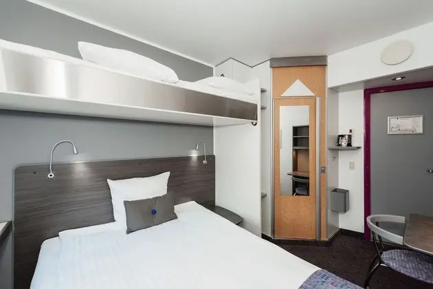 Standard+ 140cm Queen bed