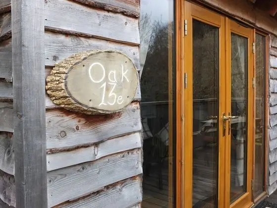 Kulübe, 2 Yatak Odası (Oak Cabin)