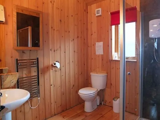 Kulübe, 2 Yatak Odası (Oak Cabin)