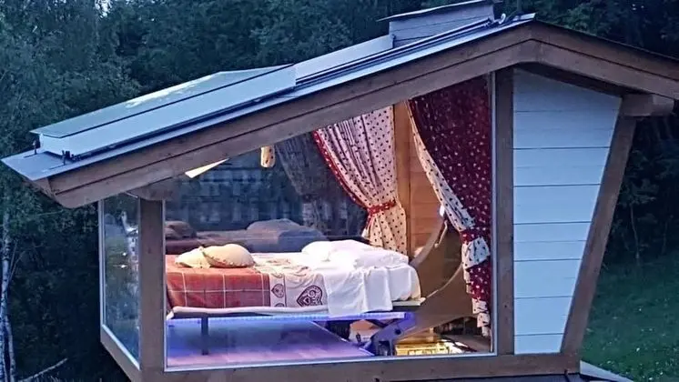 Tek Büyük Yataklı Oda, Kişiye Özel Havuzlu