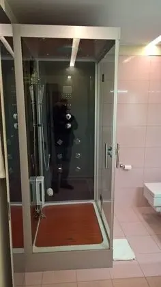 Tek Büyük Yataklı Oda, Kişiye Özel Havuzlu