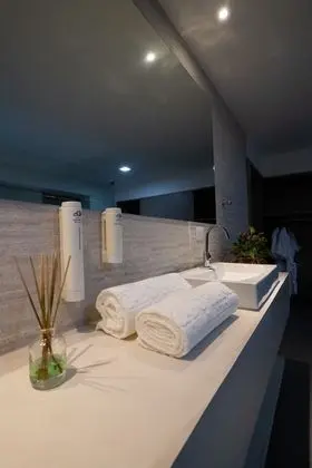 Suite Presidencial com Varanda Lateral e Jacuzzi