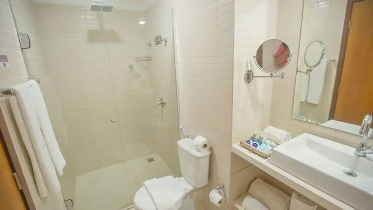 Tek Büyük Yataklı Oda, Balkon, Plaj Manzaralı