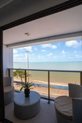 Tek Büyük Yataklı Oda, Balkon, Plaj Manzaralı