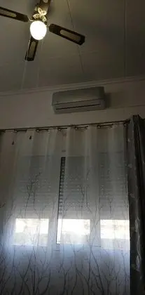 Tek Büyük Yataklı Oda, Ortak Banyo, Bahçe Manzaralı