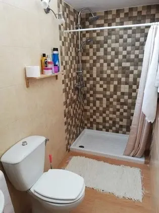 Tek Büyük Yataklı Oda, Ortak Banyo, Bahçe Manzaralı
