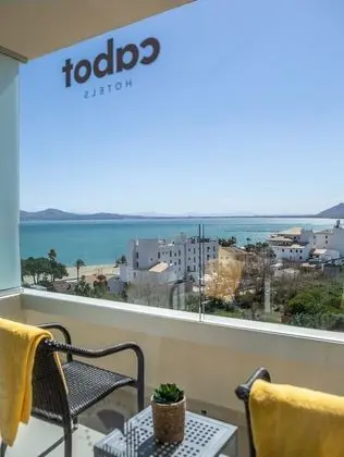 Tek Büyük veya İki Ayrı Yataklı Oda, Balkon, Deniz Manzaralı (1 Adult)