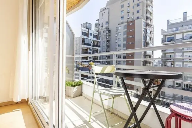 Design Apart Daire, 1 Büyük (Queen) Boy Yatak ve Çekyat, Sigara İçilmez