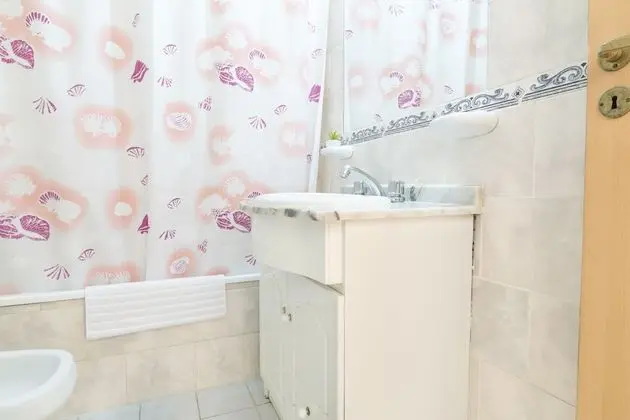 Design Apart Daire, 1 Büyük (Queen) Boy Yatak ve Çekyat, Sigara İçilmez