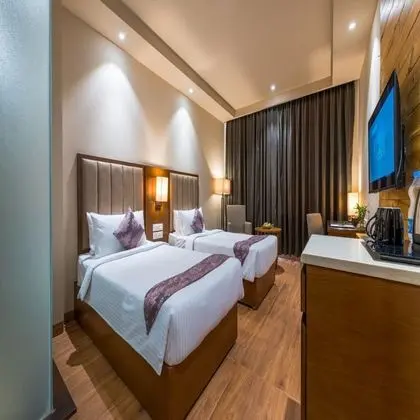 Premium Queen Room