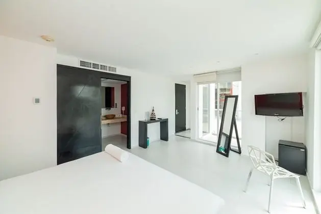 Standard Süit, 1 En Büyük (King) Boy Yatak, Balkon, Avlu Manzaralı