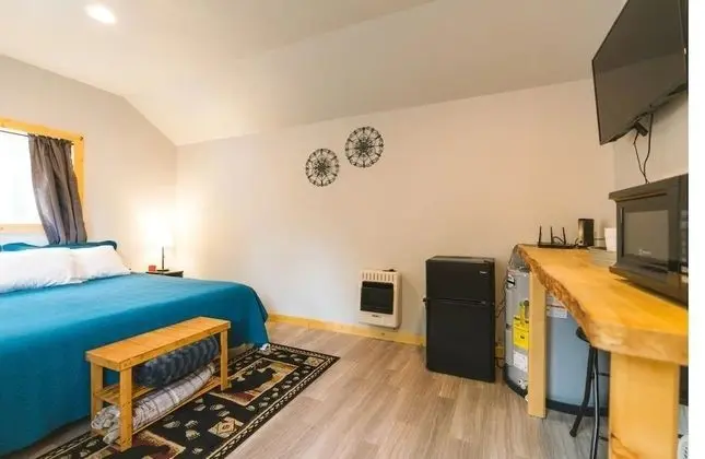 Deluxe Kulübe, 1 En Büyük (King) Boy Yatak