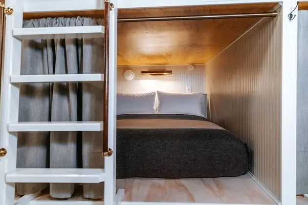 Oda, Engellilere Uygun (Twin Bed Lower Bunk)