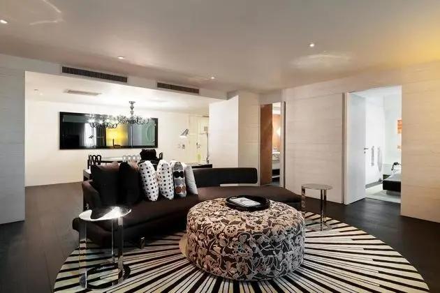 Çatı Katı Süiti (Penthouse) (Posh)