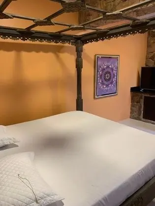 Oda (Suite Fogo Hidro Piscina Deck)