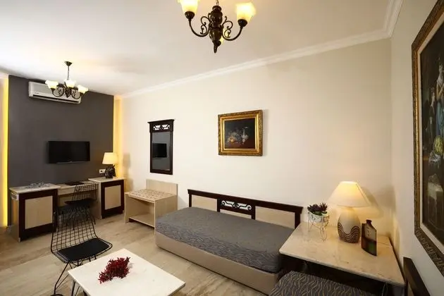 Aile Suite