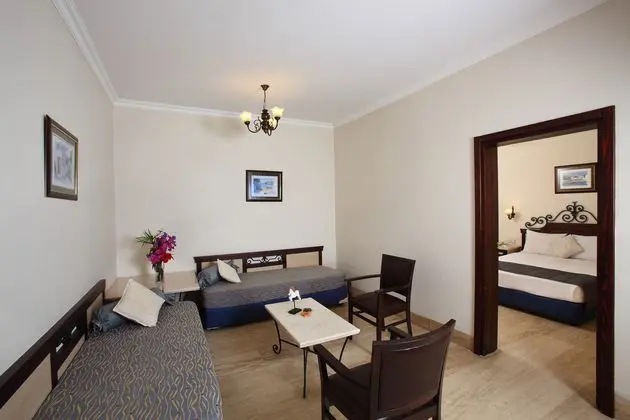 https://images.etstur.com/imgproxy/resize/2560x1440/files/images/hotelImages/etsrooms/425/Club_Cactus_Fleur_Beach_20250214095931_0.jpg