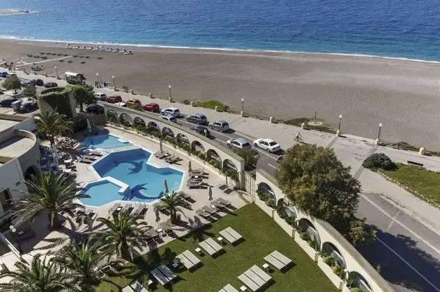 Standard Tek Büyük veya İki Ayrı Yataklı Oda, Denize Bakan