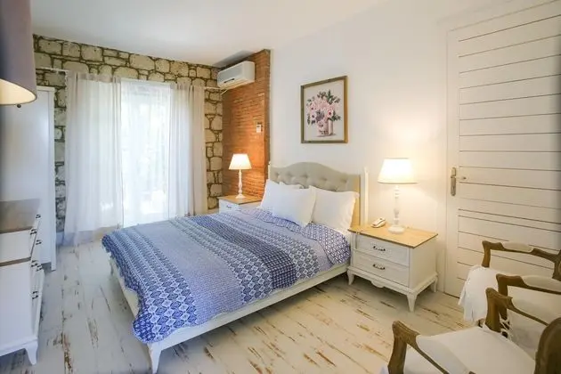 King Suite Kuvetli Oda
