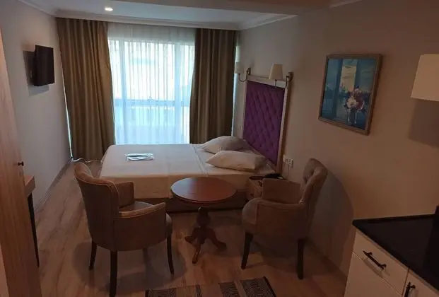 Elegance Suite Oda