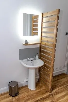 Comfort Tek Kişilik Oda, Ortak Banyo (1st Floor )